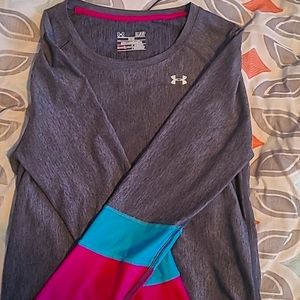 Under Armour dry fit long sleeve size Small